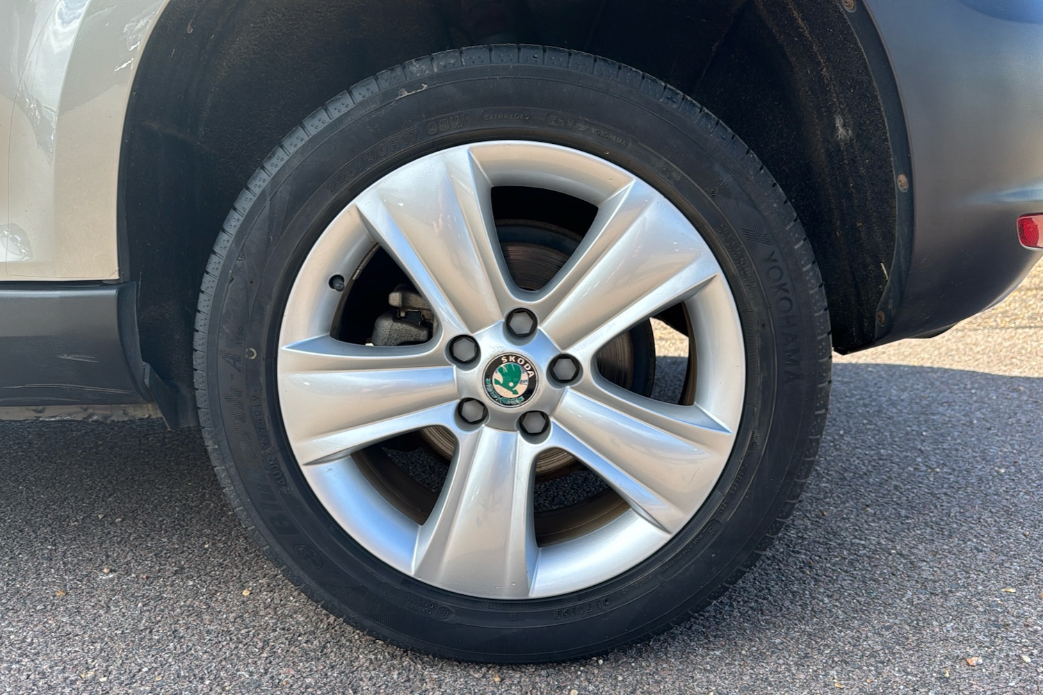 Vehicle 28