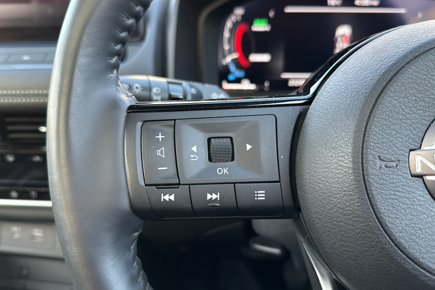 Used Nissan X-Trail 2023 for sale - 77797324: Photo 17