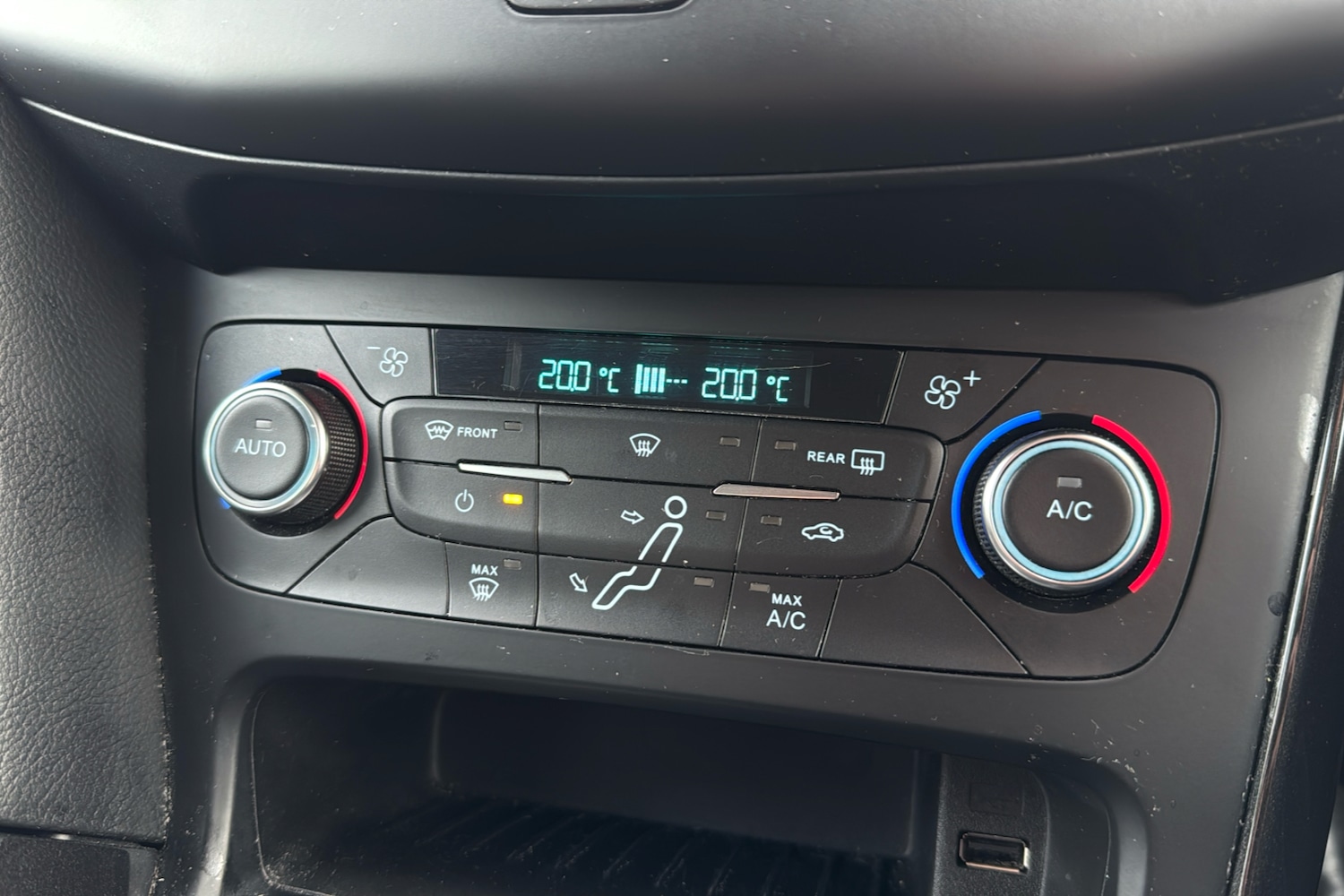 Used Ford Focus 2016 for sale - 76875958: Photo 16