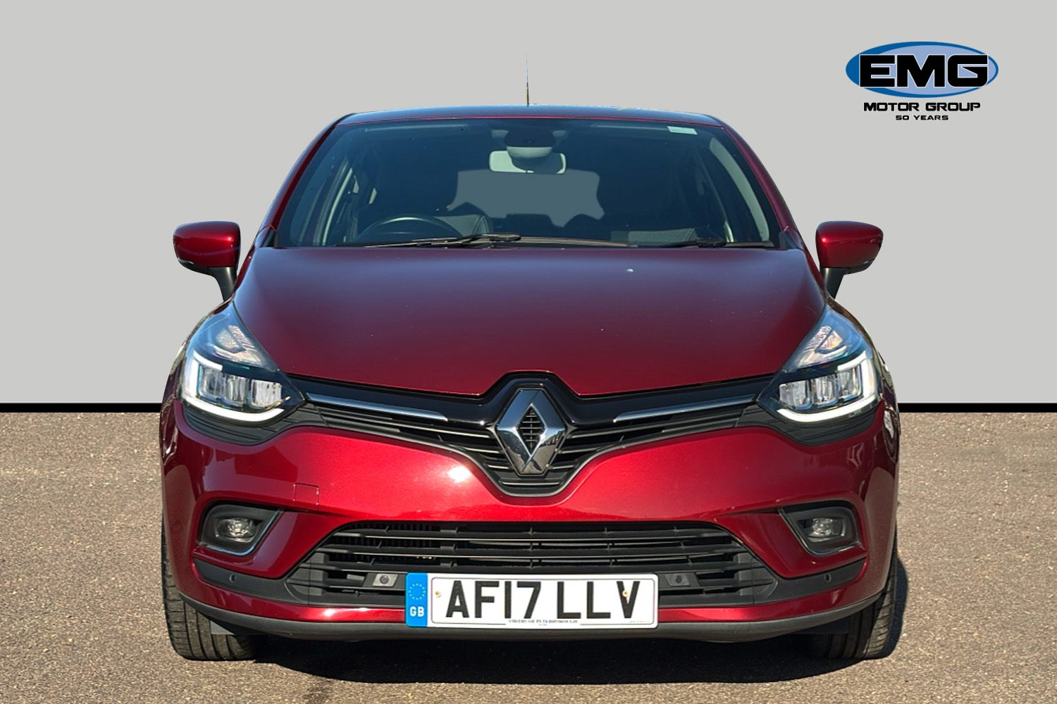 Used Renault Clio 2017 for sale - 76339429: Photo 2