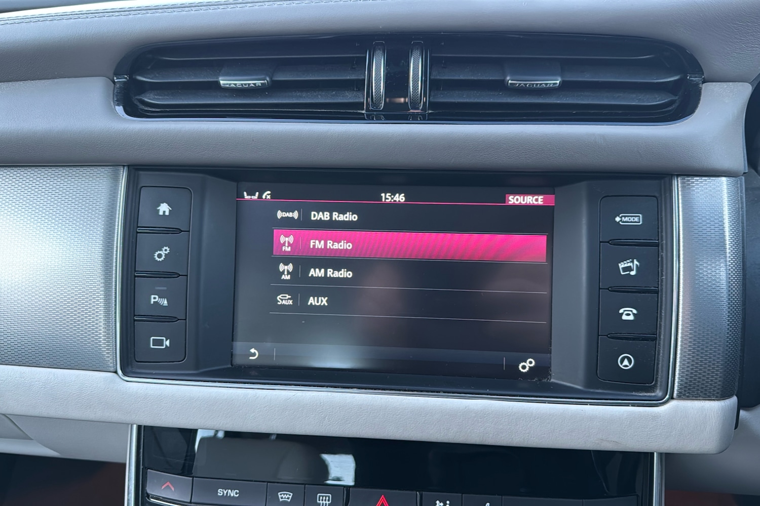 Used Jaguar XF 2017 for sale - 77113983: Photo 20