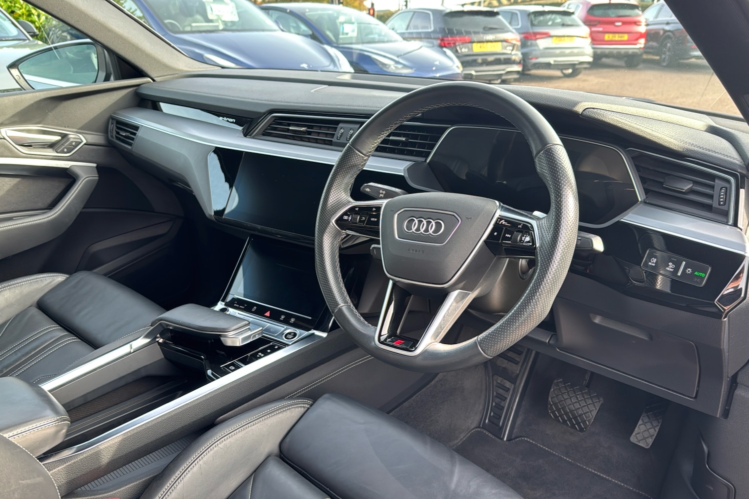 Used Audi e-tron 2022 for sale - 76435994: Photo 9