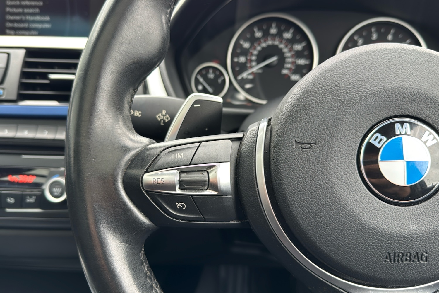 Used BMW 3 Series 2015 for sale - 77601745: Photo 17