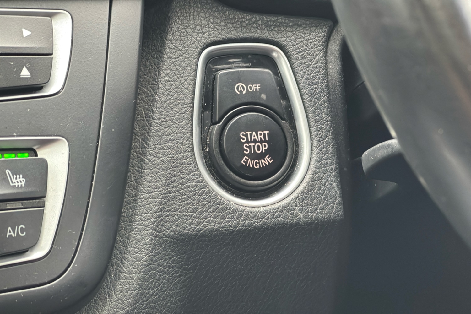 Used BMW 3 Series 2015 for sale - 77601745: Photo 23