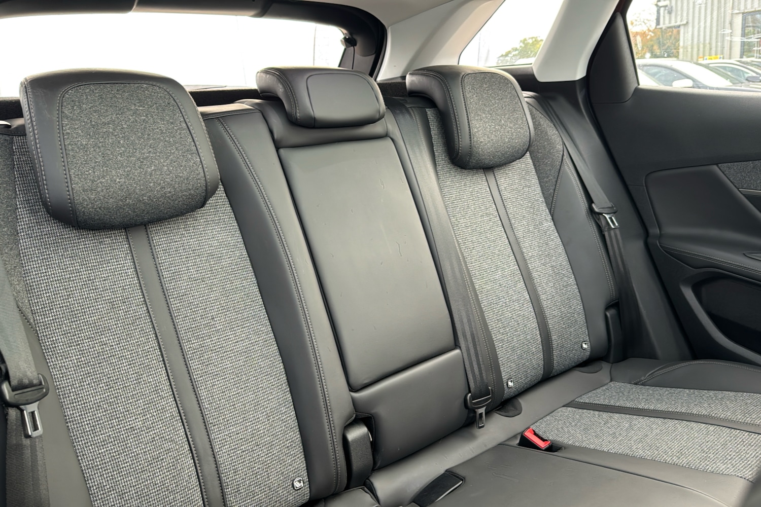 Used Peugeot 3008 2018 for sale - 76133466: Photo 12