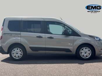 Used Ford Tourneo Connect 2017 for sale - 74645942: Photo