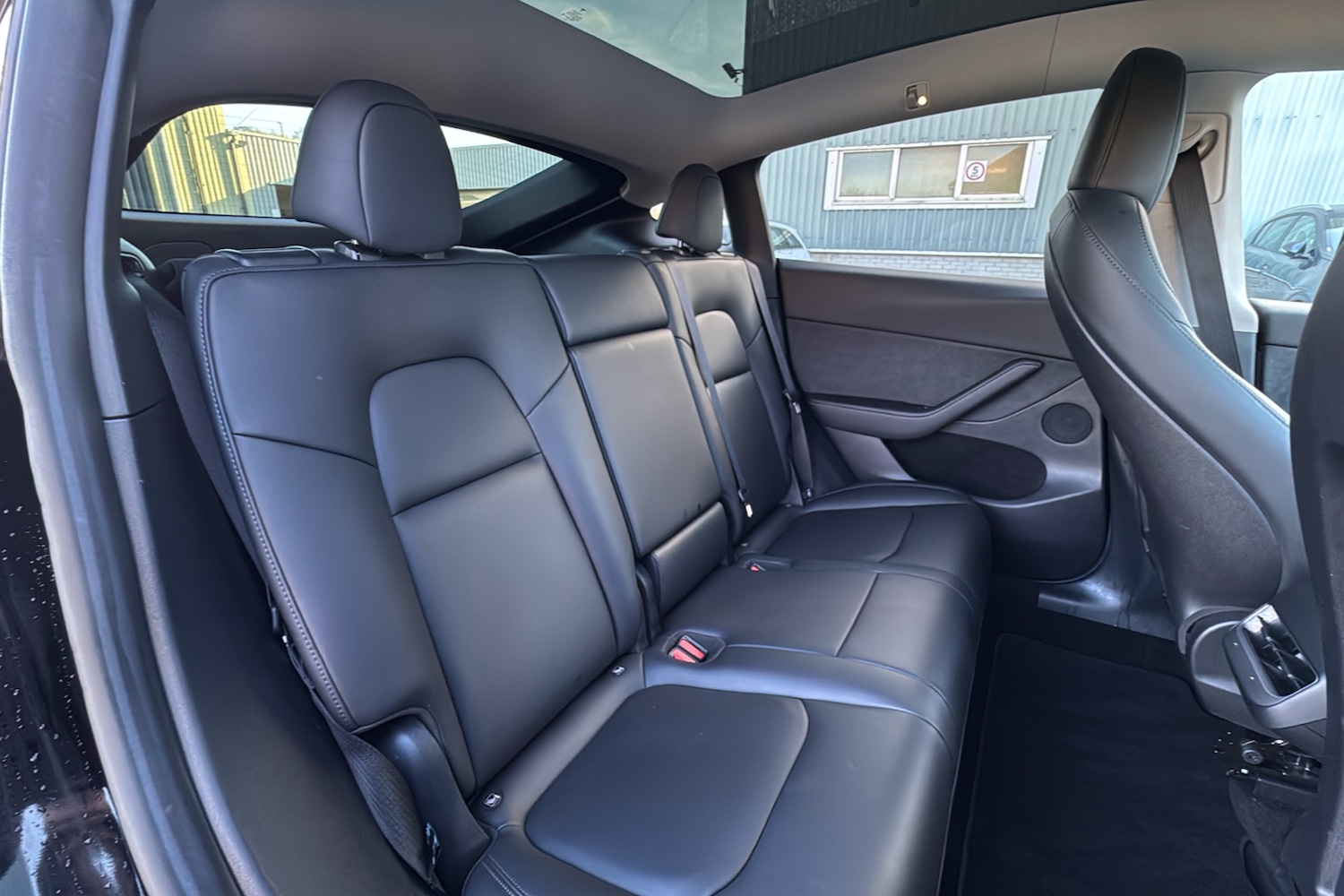 Used Tesla Model Y 2023 for sale - 77112693: Photo 12