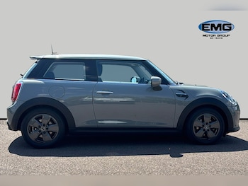 Used MINI Electric Hatch 2022 for sale - 75234748: Photo