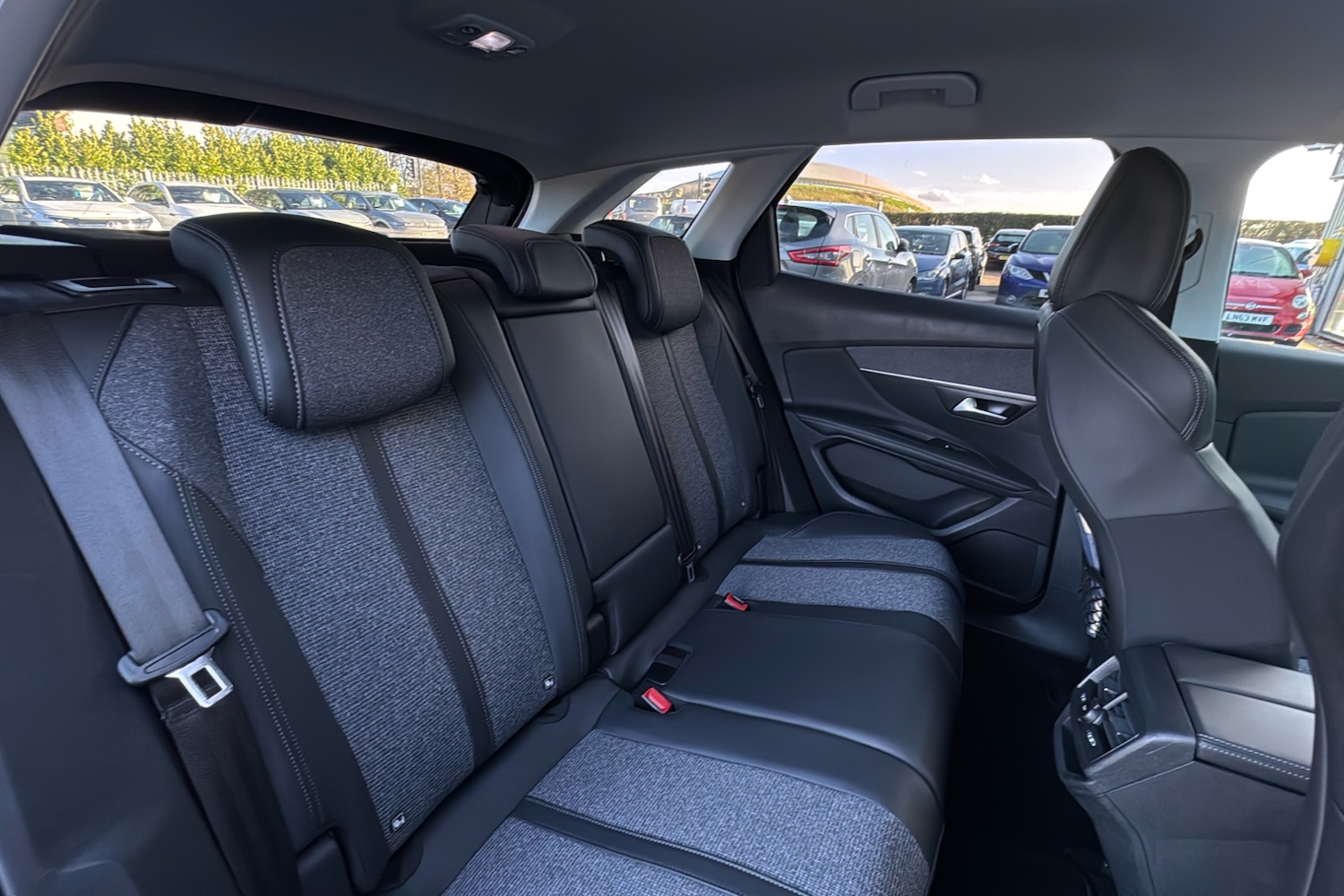 Used Peugeot 3008 2019 for sale - 76757357: Photo 12