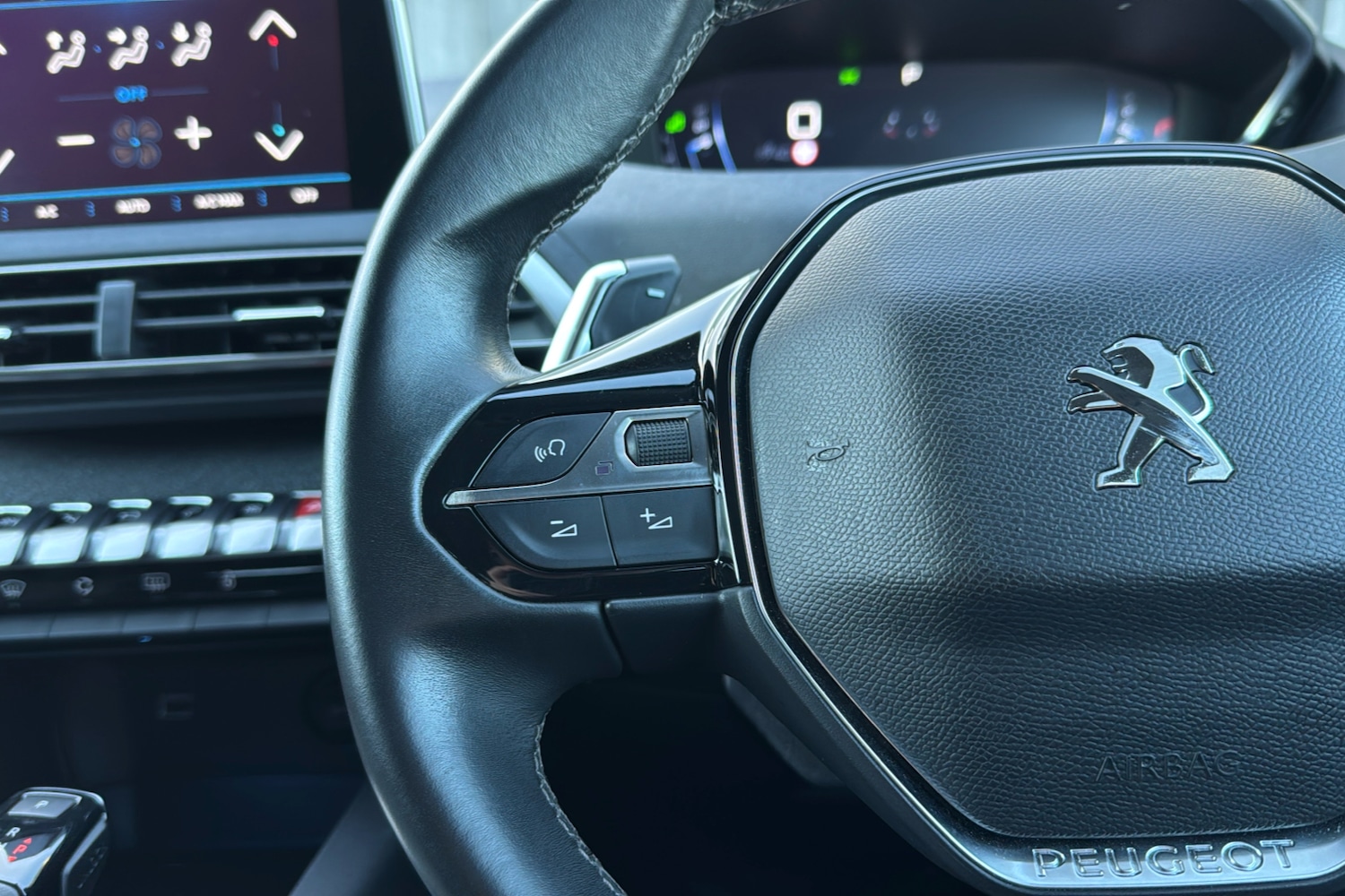 Used Peugeot 3008 2019 for sale - 76757357: Photo 17