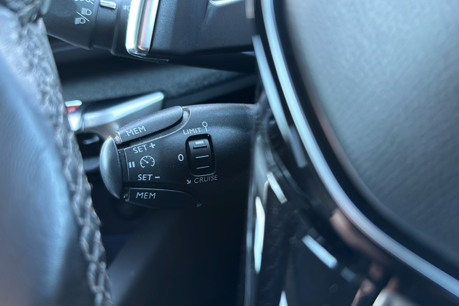 Used Peugeot 3008 2019 for sale - 76757357: Photo 24