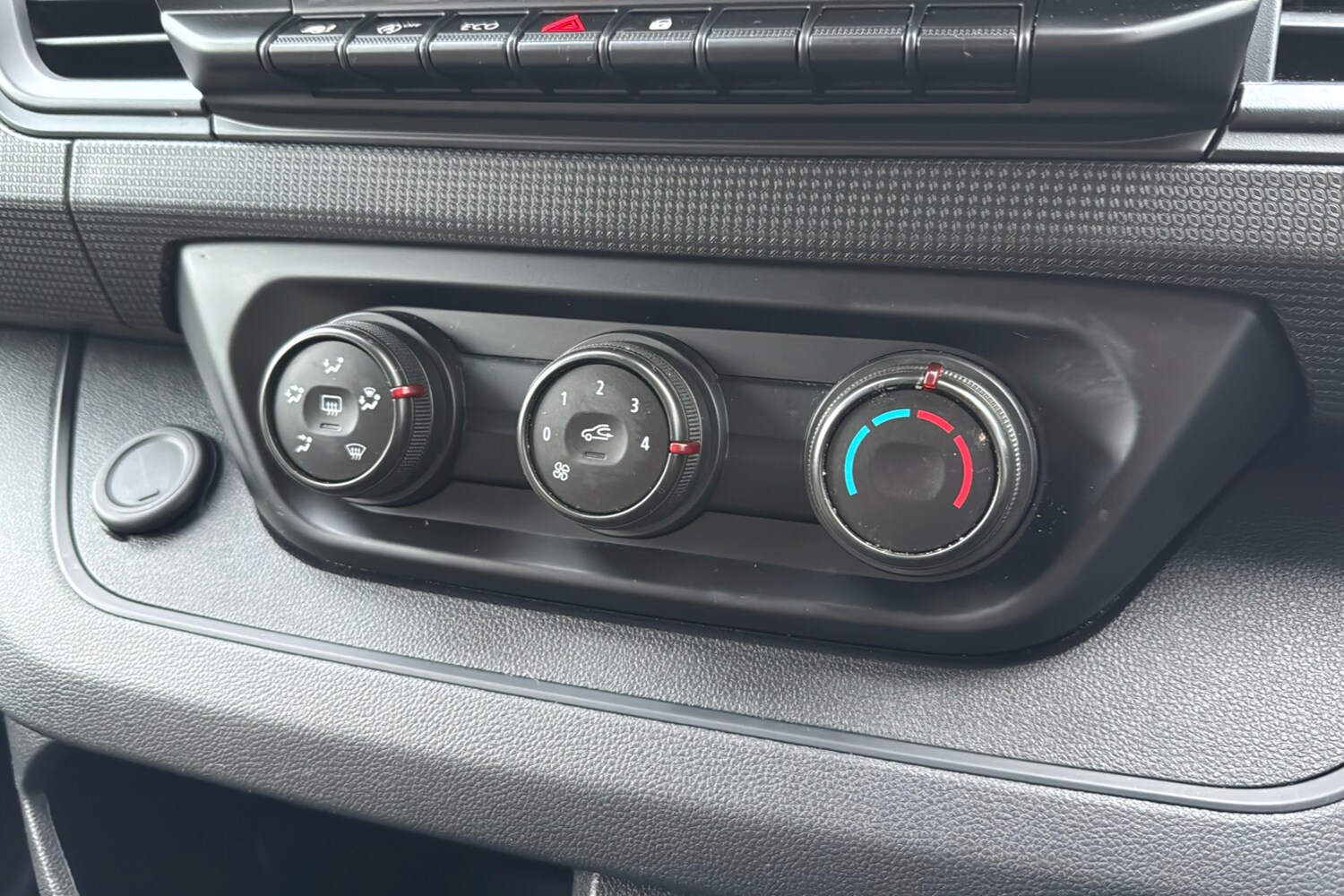 Used Renault Trafic 2023 for sale - 76892951: Photo 14