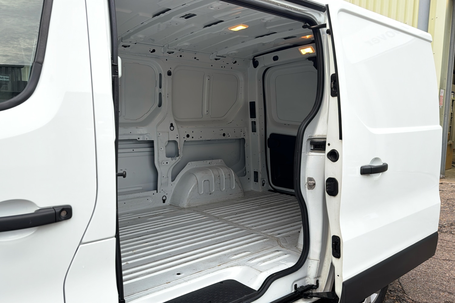 Used Renault Trafic 2023 for sale - 76892951: Photo 21