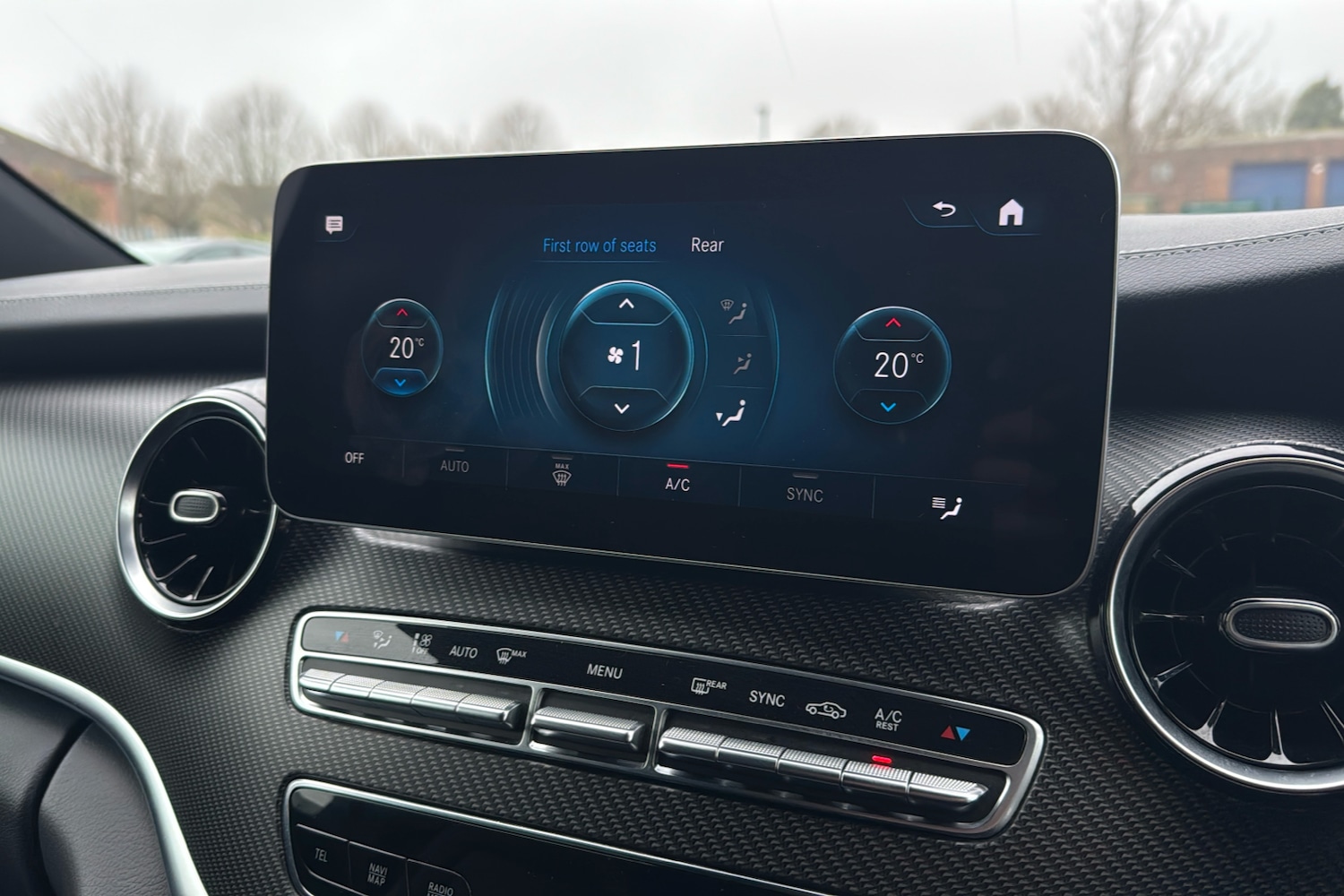 Used Mercedes-Benz V-Class 2023 for sale - 77112674: Photo 15