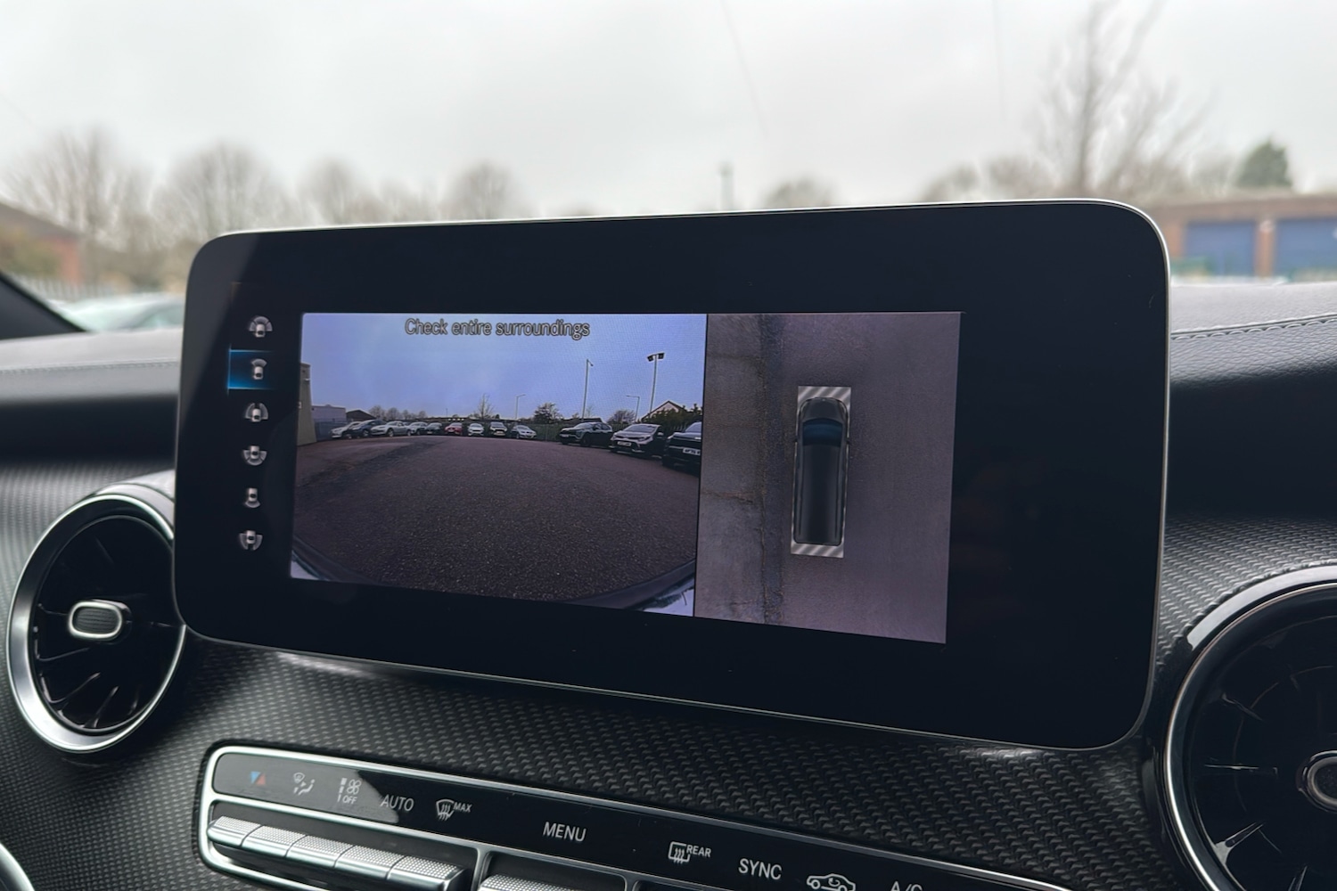 Used Mercedes-Benz V-Class 2023 for sale - 77112674: Photo 33