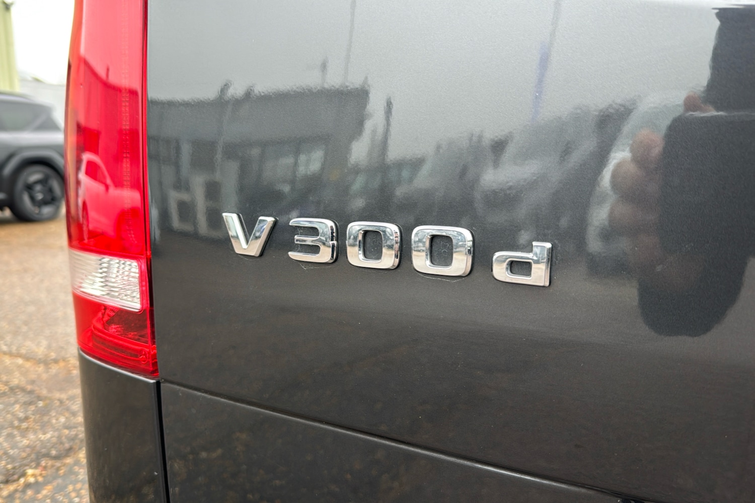 Used Mercedes-Benz V-Class 2023 for sale - 77112674: Photo 40