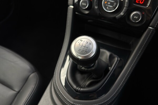 Used Peugeot RCZ 2016 for sale - 76274318: Photo 13