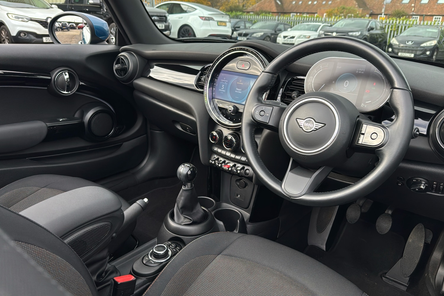 Used MINI Convertible 2021 for sale - 76461092: Photo 10