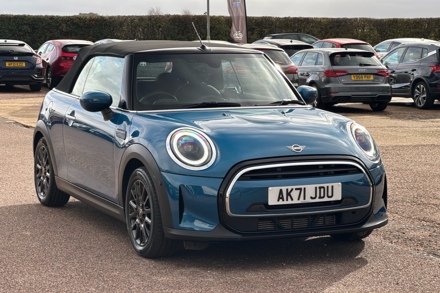 Used MINI Convertible 2021 for sale - 76461092: Photo 27