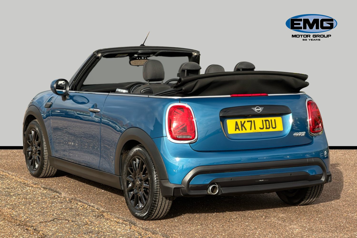 Used MINI Convertible 2021 for sale - 76461092: Photo 5
