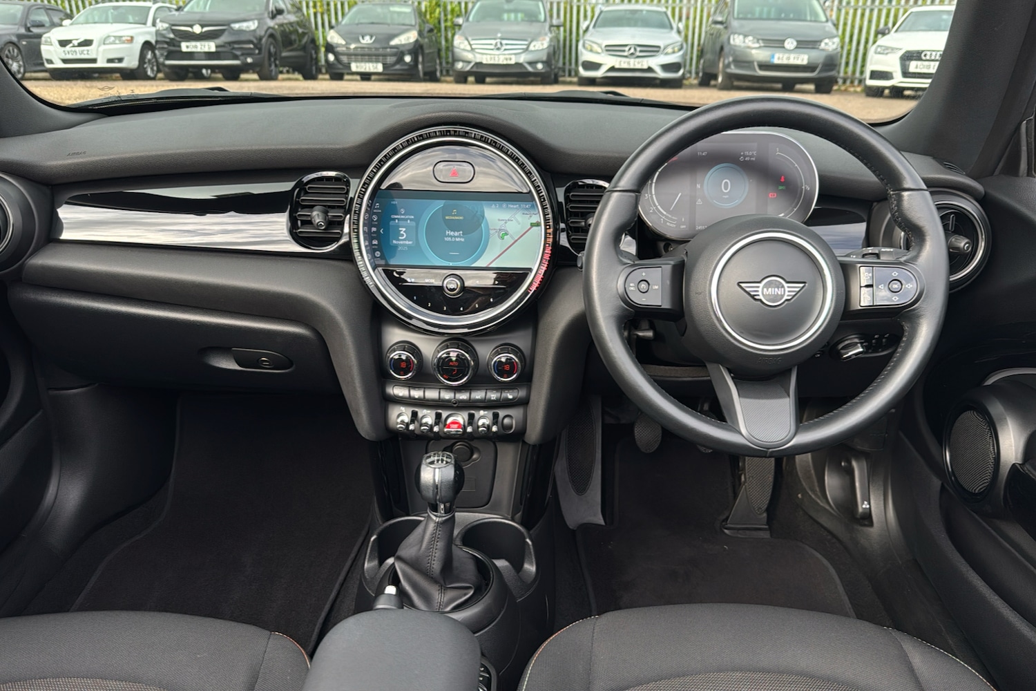 Used MINI Convertible 2021 for sale - 76461092: Photo 9