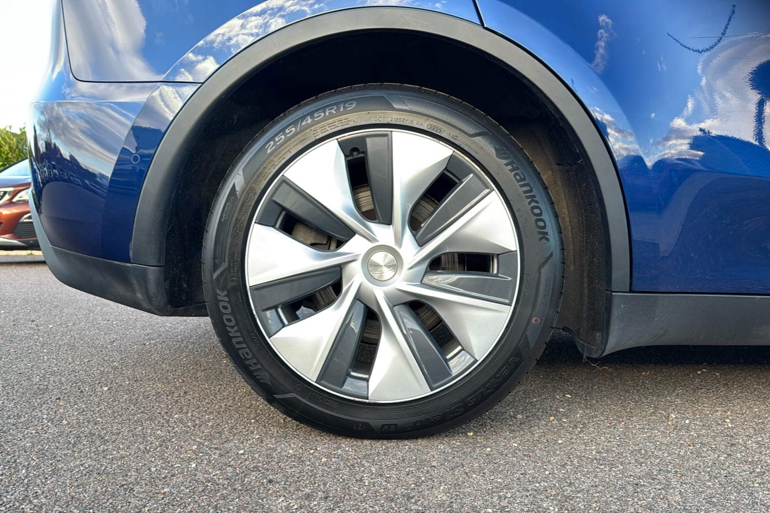 Used Tesla Model Y 2022 for sale - 76310403: Photo 8