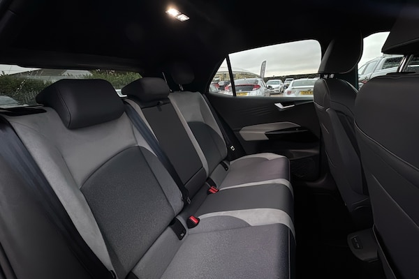 Used Volkswagen ID.3 2021 for sale - 76274323: Photo 12