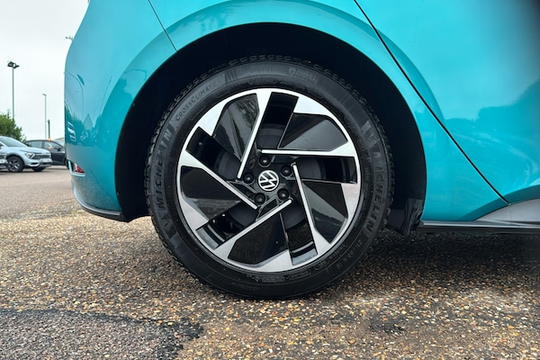 Used Volkswagen ID.3 2021 for sale - 76274323: Photo 8