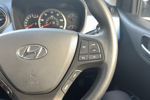 Used Hyundai i10 2016 for sale - 76193703: Photo 17