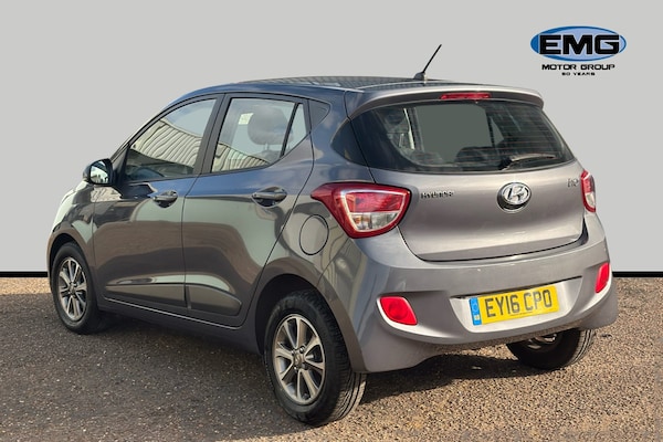 Used Hyundai i10 2016 for sale - 76193703: Photo 5
