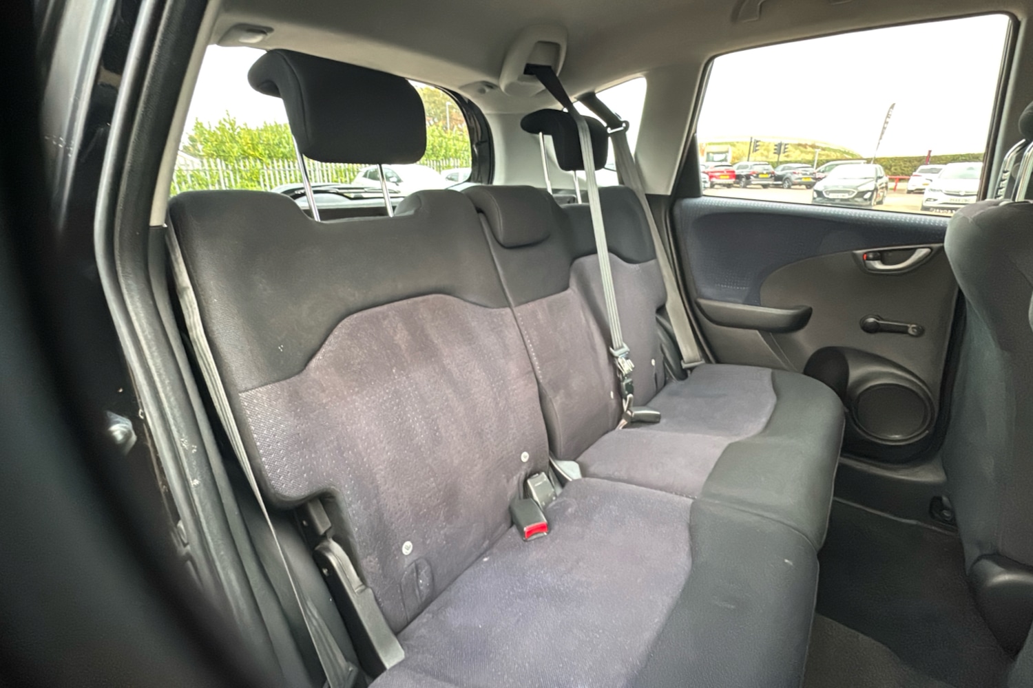 Used Honda Jazz 2011 for sale - 76262598: Photo 12