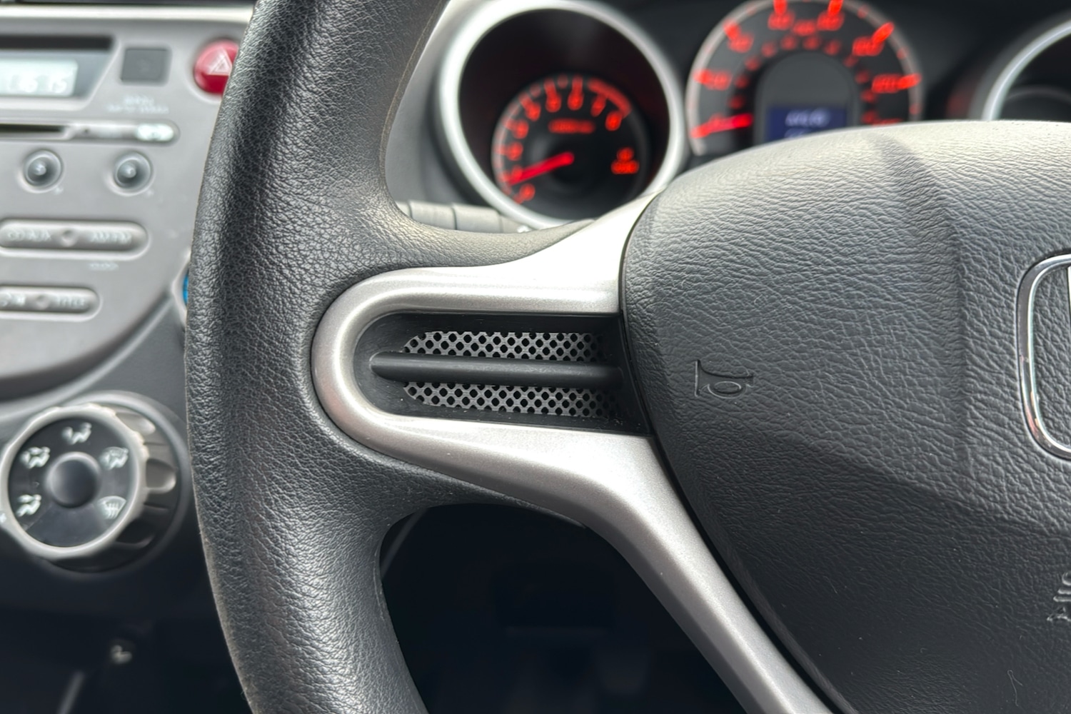 Used Honda Jazz 2011 for sale - 76262598: Photo 17