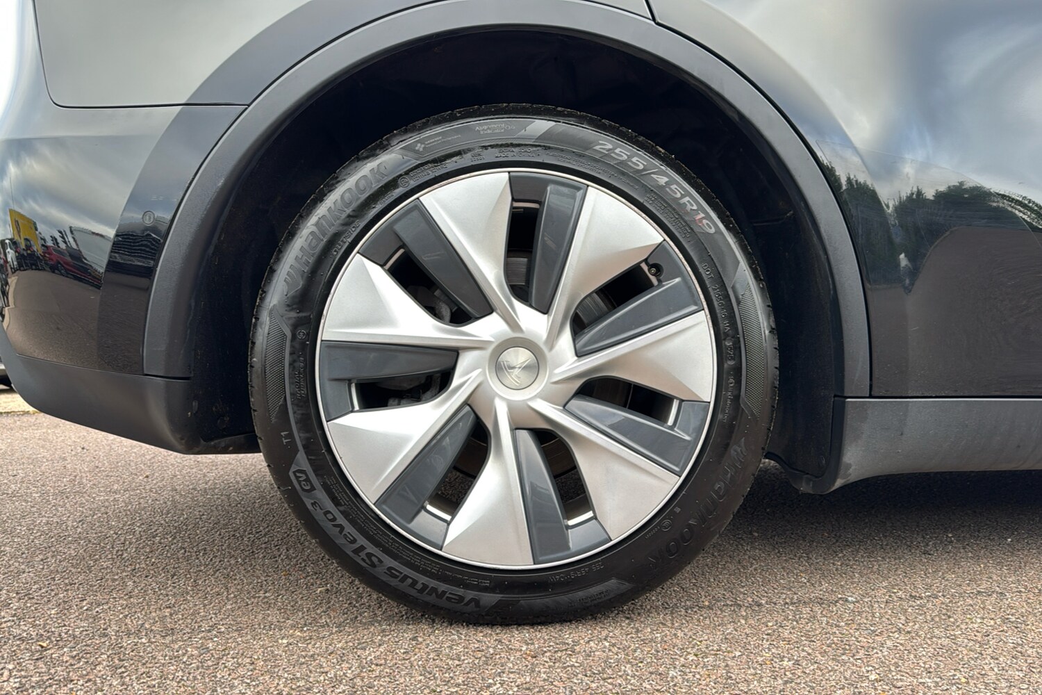 Used Tesla Model Y 2022 for sale - 76329076: Photo 8