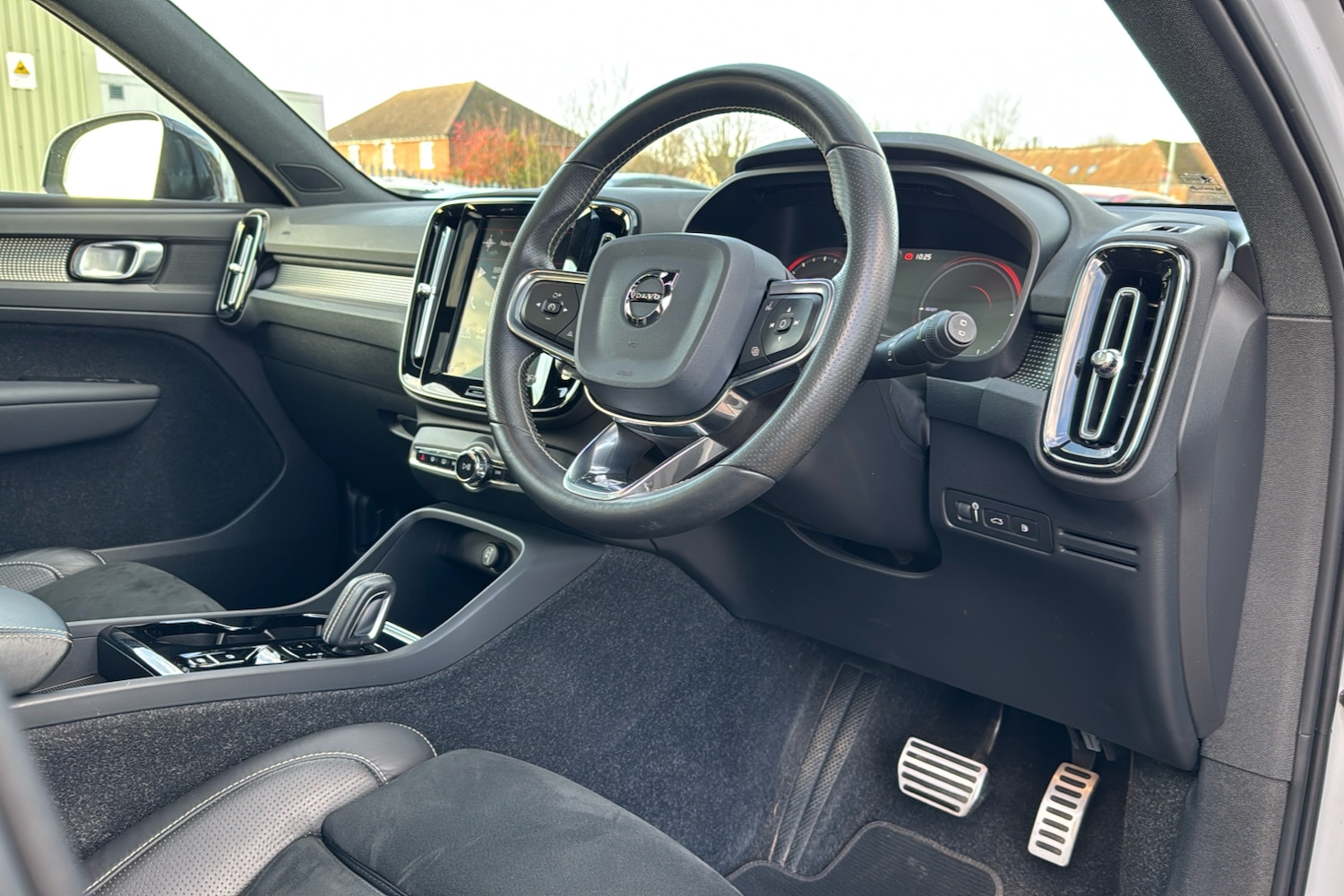 Used Volvo XC40 2020 for sale - 76932090: Photo 10