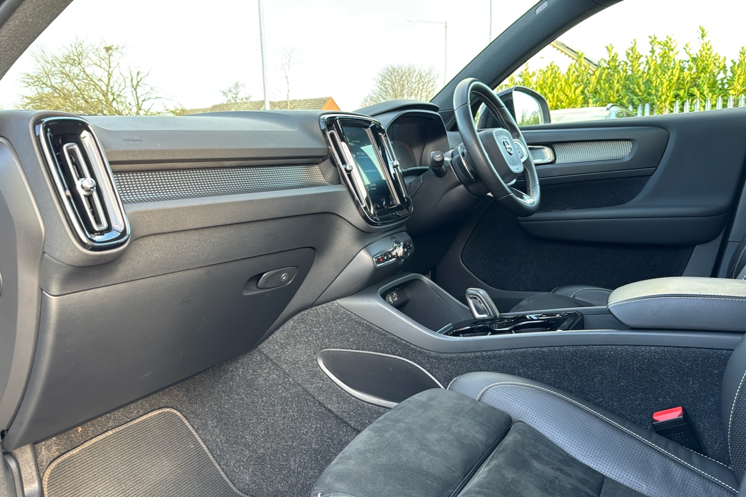 Used Volvo XC40 2020 for sale - 76932090: Photo 11