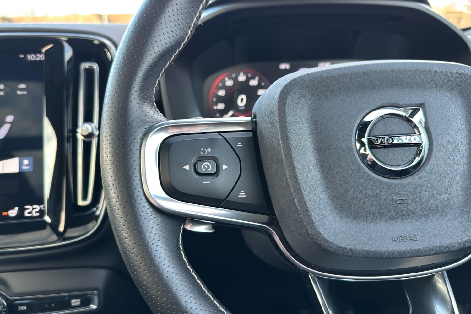 Used Volvo XC40 2020 for sale - 76932090: Photo 17