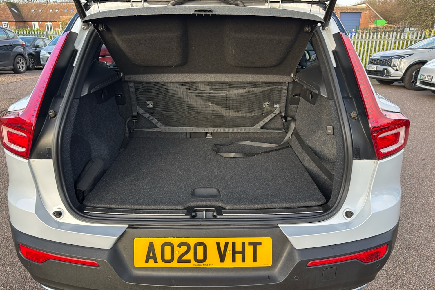 Used Volvo XC40 2020 for sale - 76932090: Photo 19