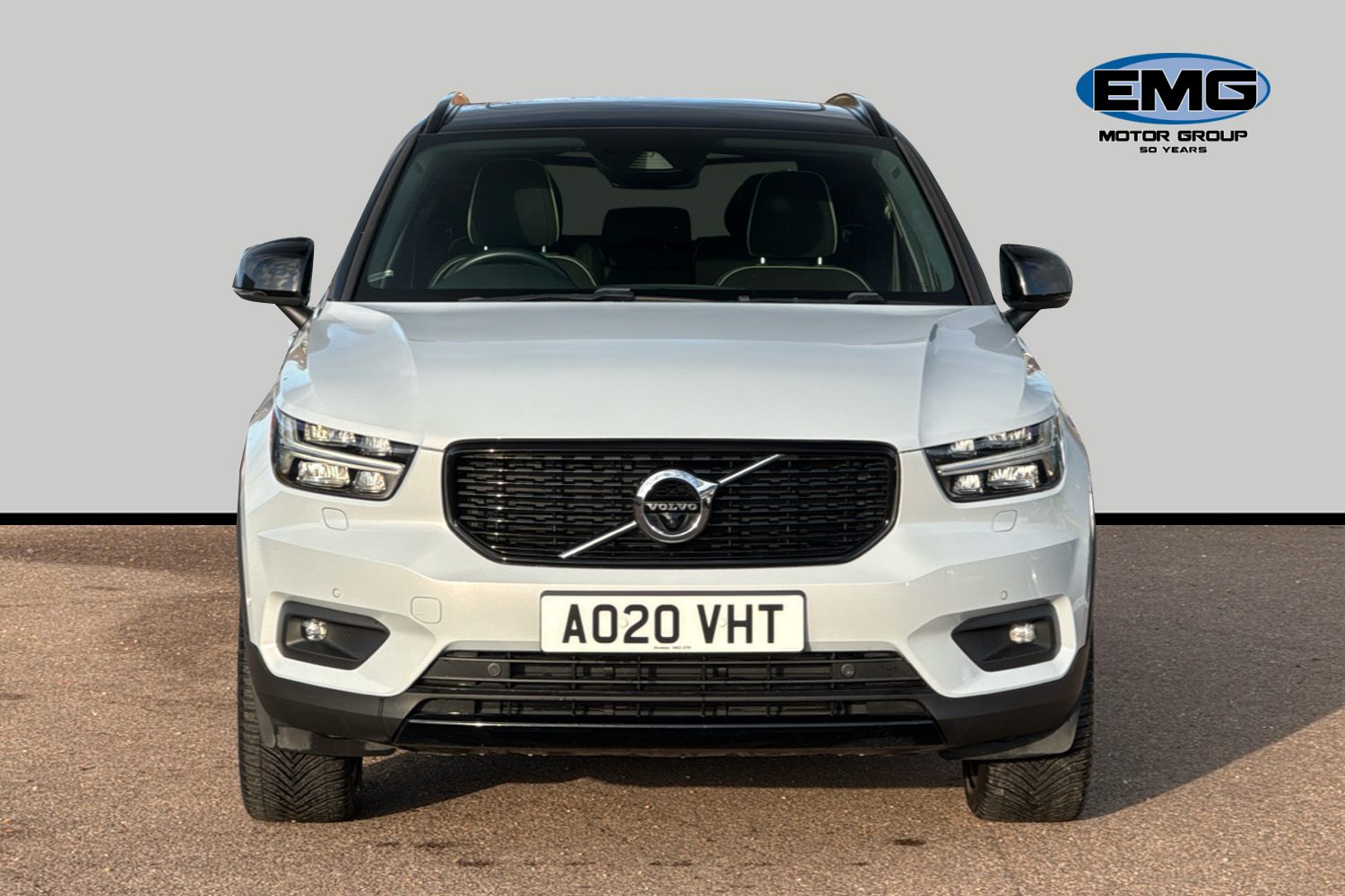 Used Volvo XC40 2020 for sale - 76932090: Photo 2