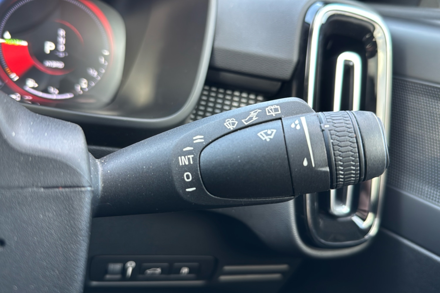 Used Volvo XC40 2020 for sale - 76932090: Photo 27