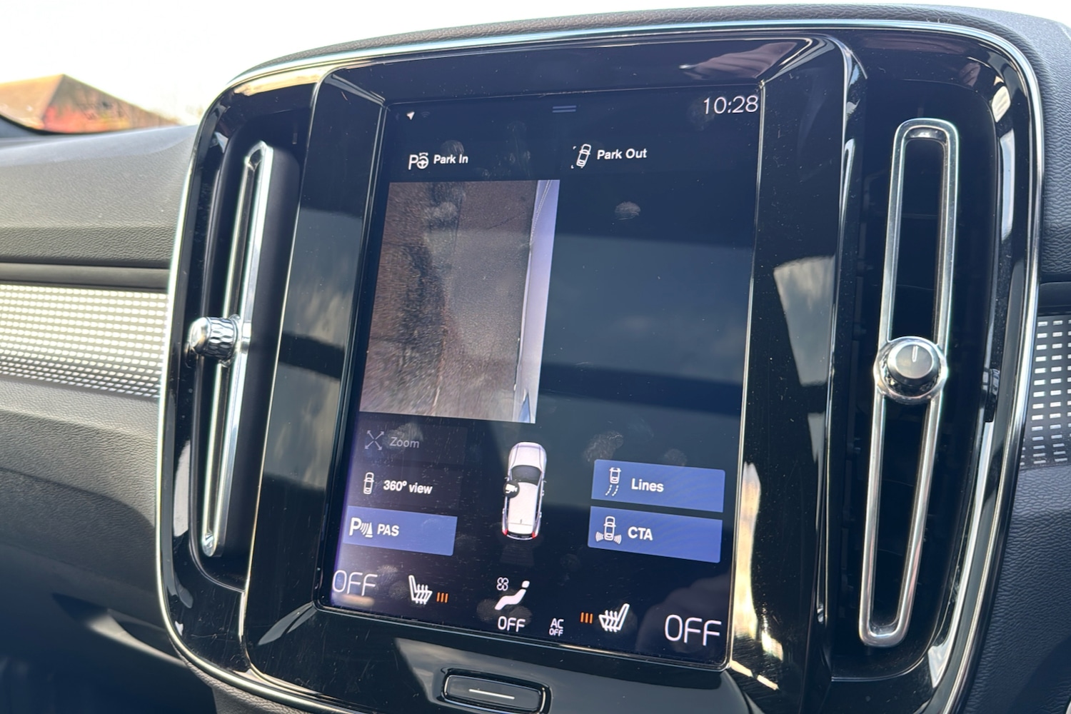 Used Volvo XC40 2020 for sale - 76932090: Photo 29