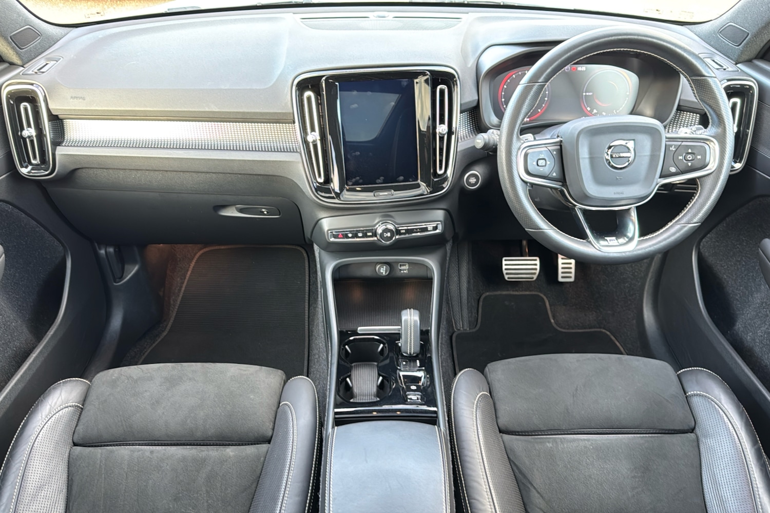 Used Volvo XC40 2020 for sale - 76932090: Photo 9