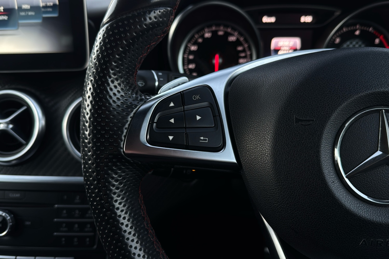 Used Mercedes-Benz A-Class 2017 for sale - 77113958: Photo 17