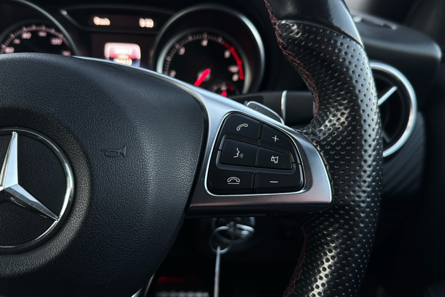 Used Mercedes-Benz A-Class 2017 for sale - 77113958: Photo 18