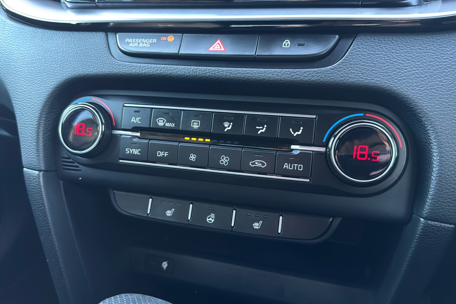 Used Kia XCeed 2025 for sale - 76827825: Photo 16