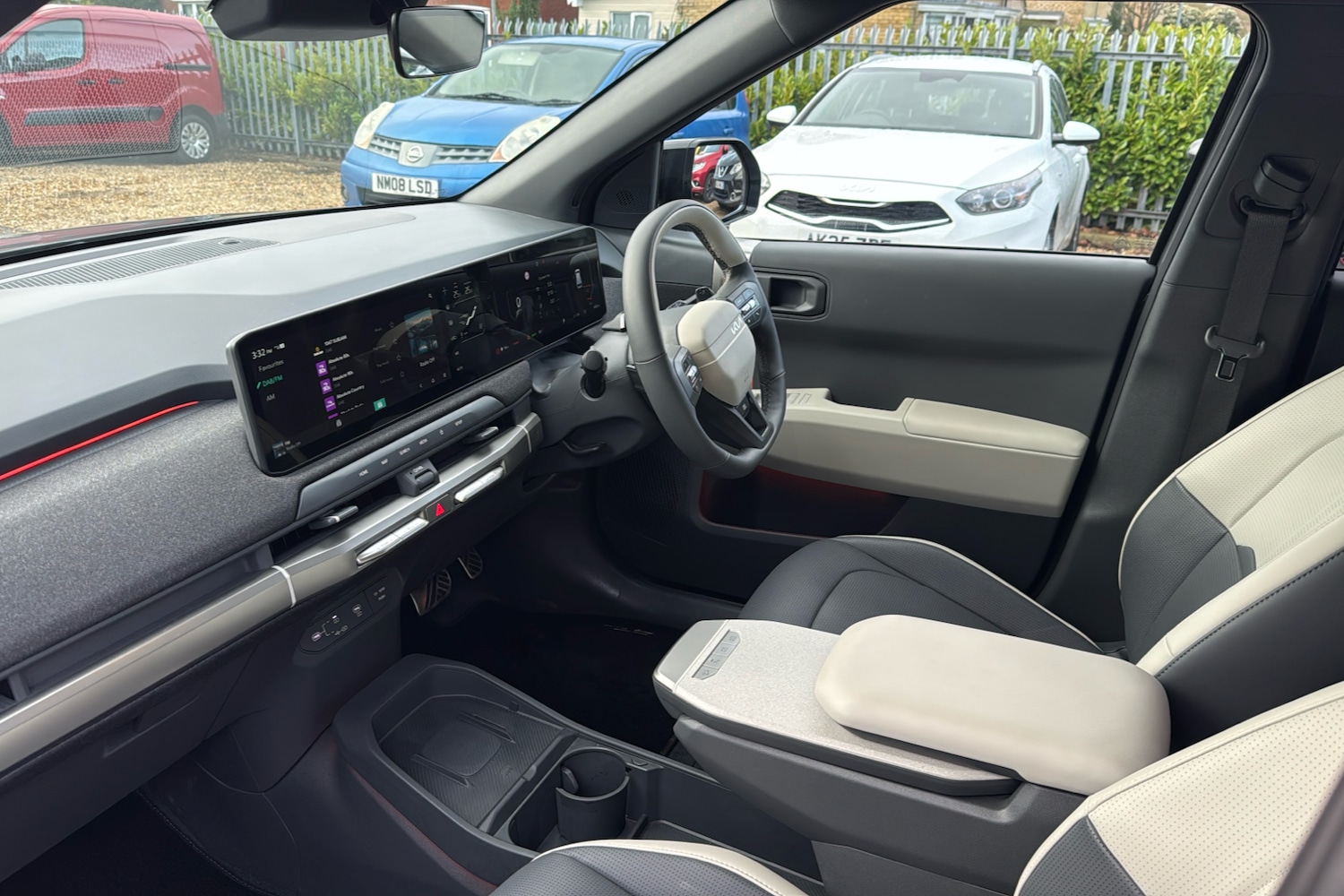 Used Kia EV3 2025 for sale - 78177321: Photo 11