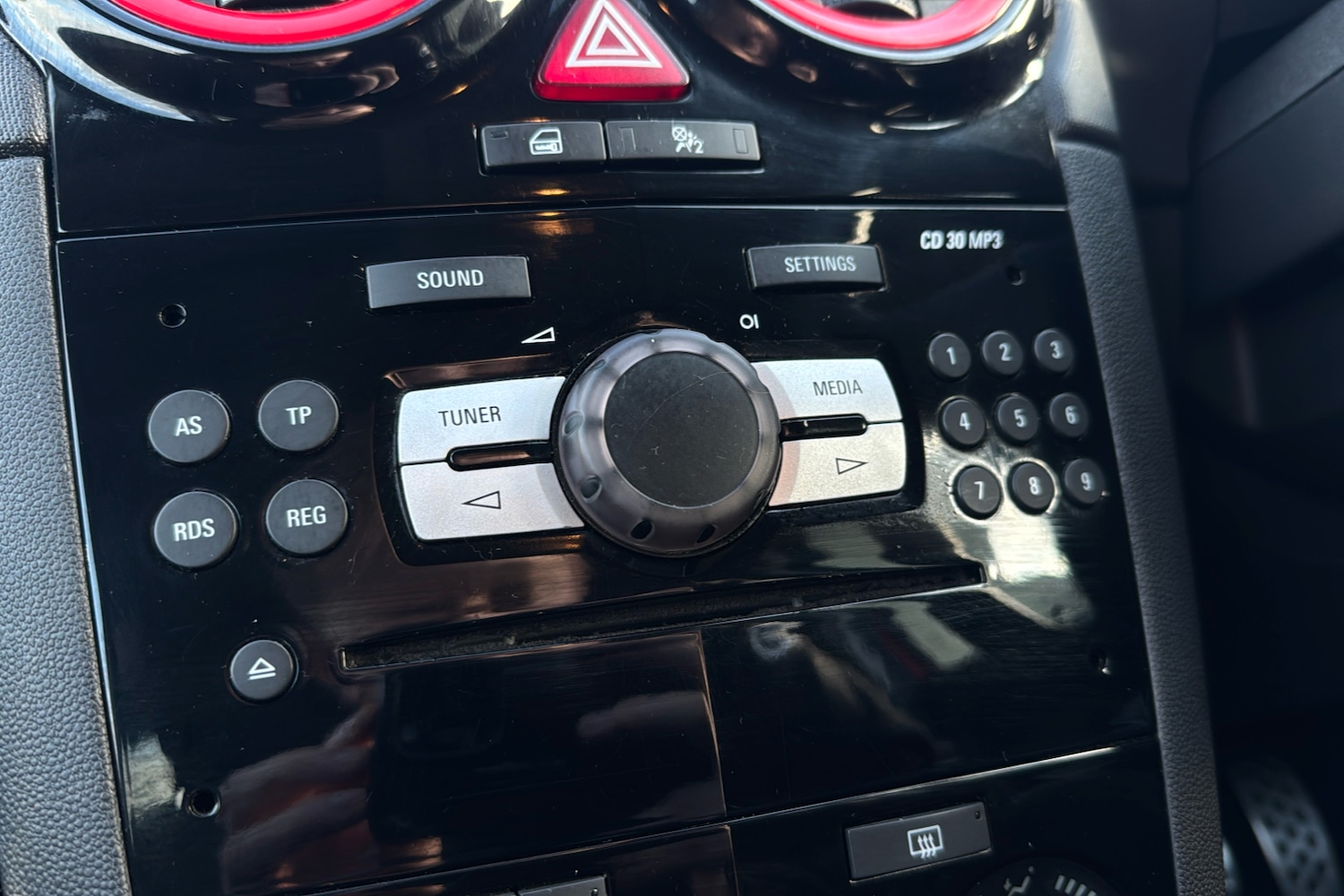 Used Vauxhall Corsa 2013 for sale - 77374141: Photo 20