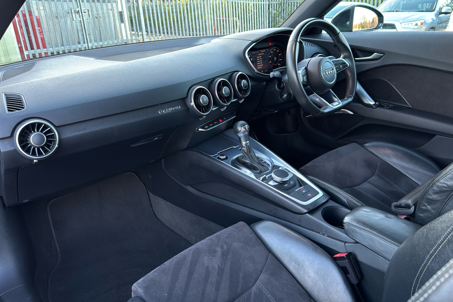 Used Audi TT 2018 for sale - 77361612: Photo 11