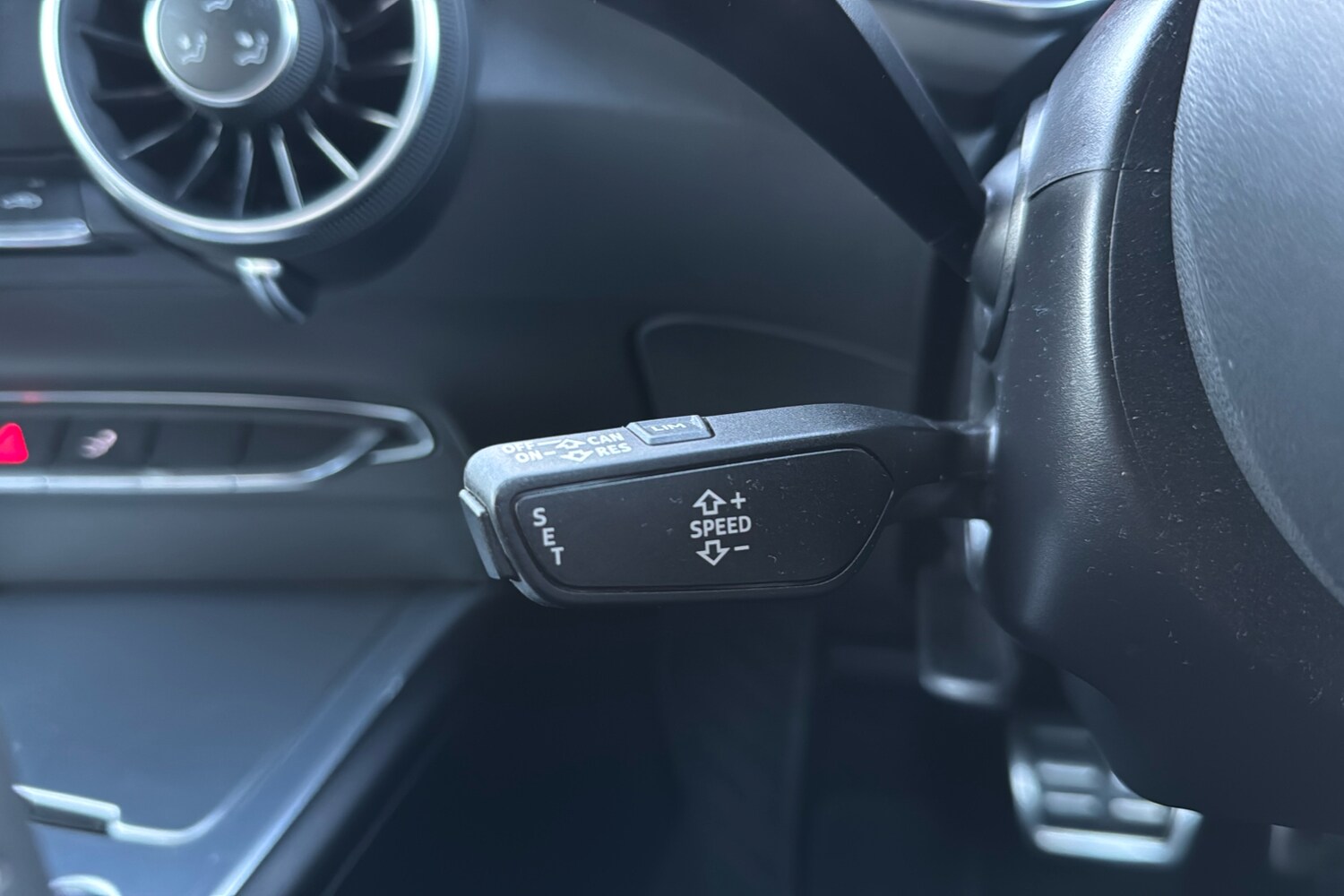 Used Audi TT 2018 for sale - 77361612: Photo 33