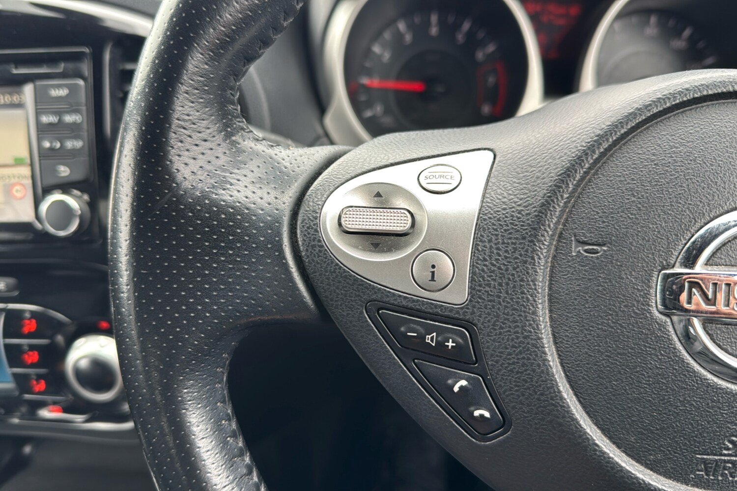 Used Nissan Juke for sale - 77842702: Photo 17