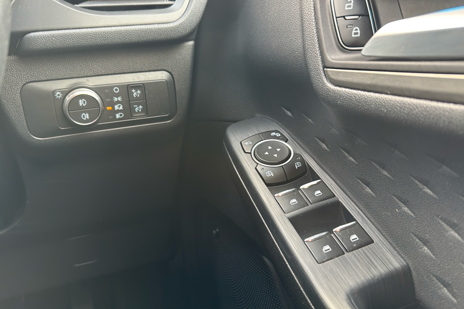 Used Ford Kuga 2020 for sale - 76757338: Photo 15